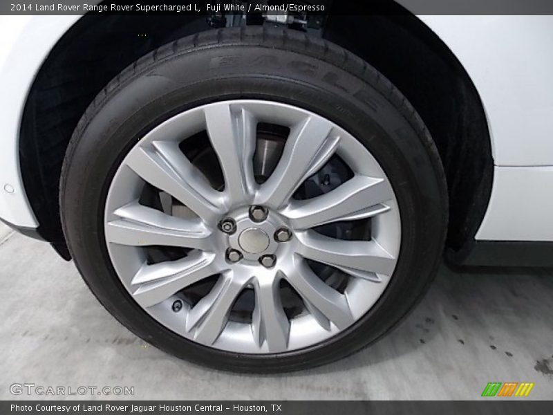 Fuji White / Almond/Espresso 2014 Land Rover Range Rover Supercharged L