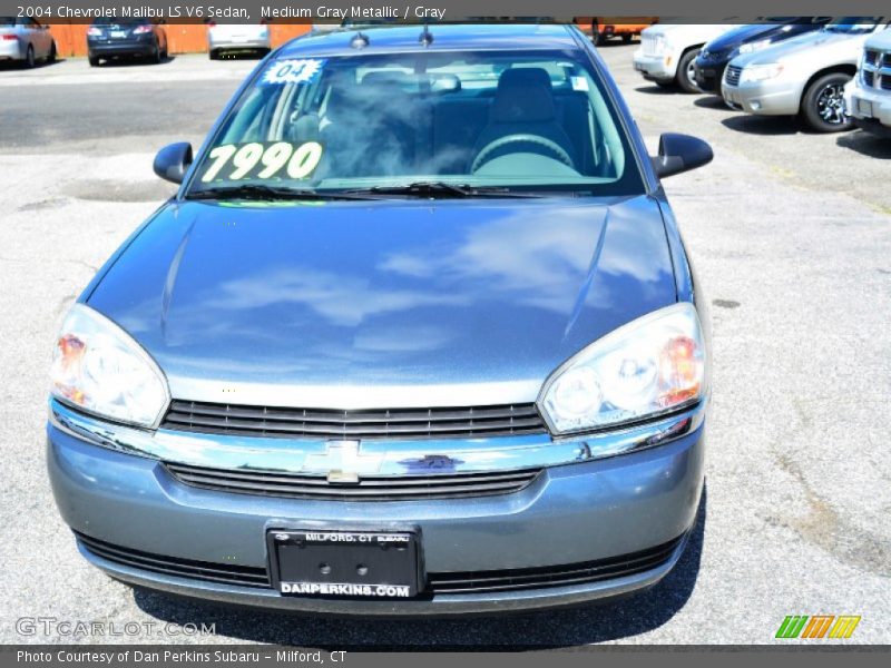 Medium Gray Metallic / Gray 2004 Chevrolet Malibu LS V6 Sedan