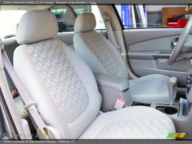 Medium Gray Metallic / Gray 2004 Chevrolet Malibu LS V6 Sedan