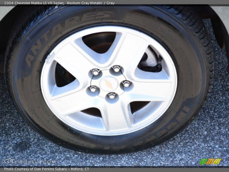 Medium Gray Metallic / Gray 2004 Chevrolet Malibu LS V6 Sedan