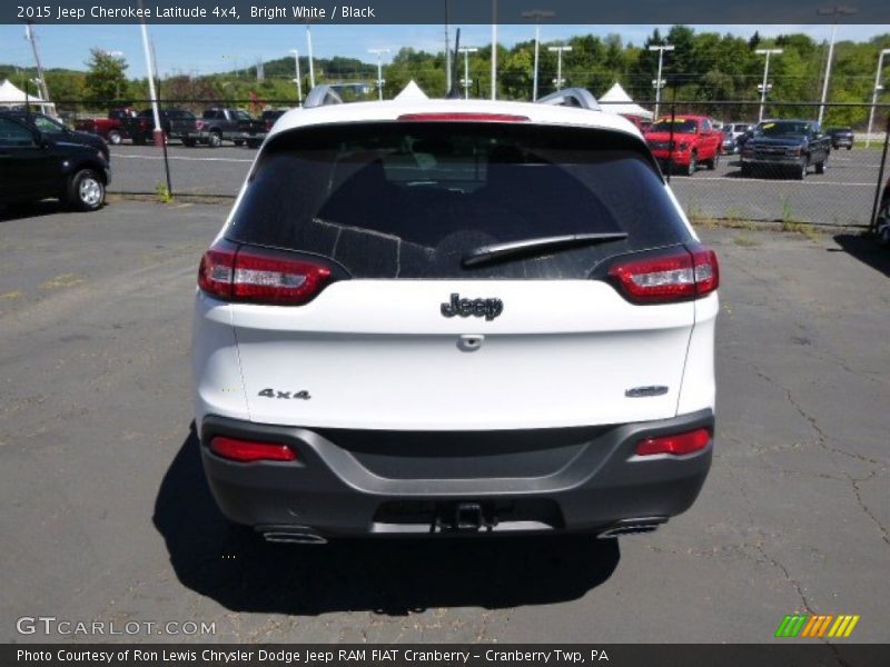 Bright White / Black 2015 Jeep Cherokee Latitude 4x4