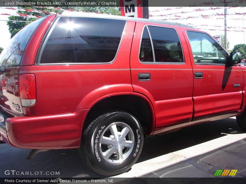 Cranberry Metallic / Graphite 1999 Oldsmobile Bravada AWD