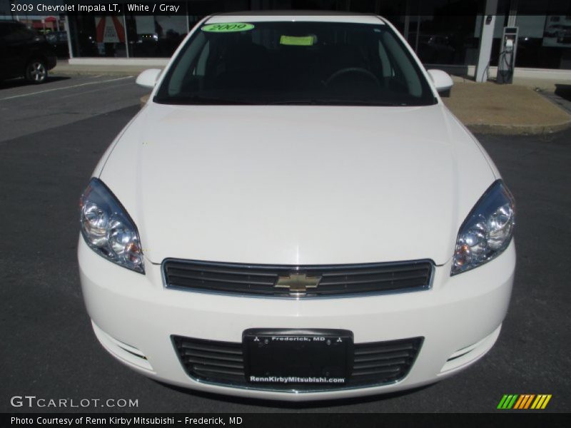 White / Gray 2009 Chevrolet Impala LT