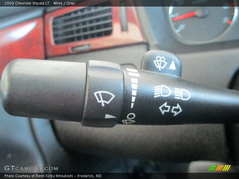 White / Gray 2009 Chevrolet Impala LT