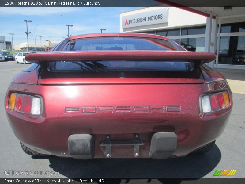  1986 928 S Garnet Red Metallic