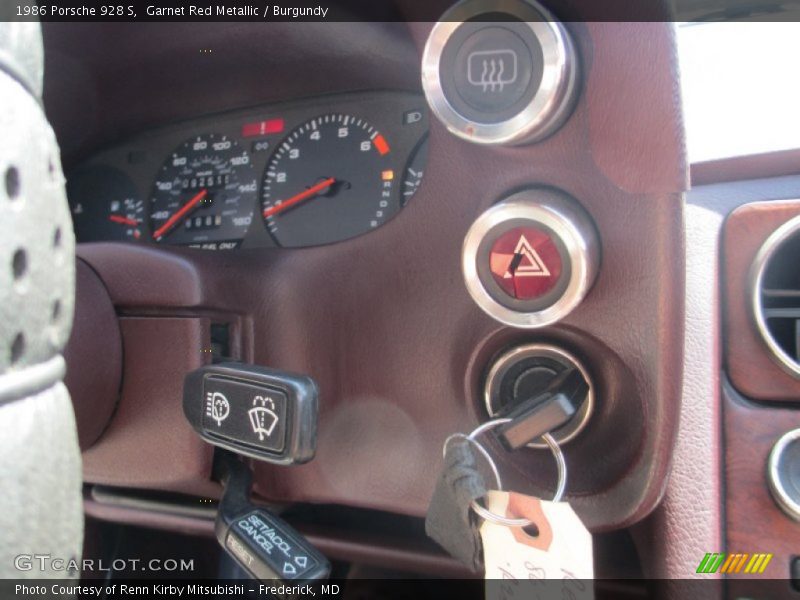 Garnet Red Metallic / Burgundy 1986 Porsche 928 S