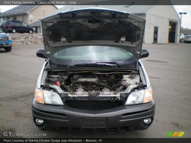 Galaxy Silver Metallic / Gray 2002 Pontiac Montana