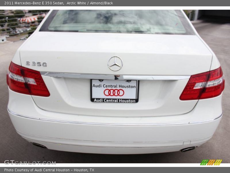 Arctic White / Almond/Black 2011 Mercedes-Benz E 350 Sedan