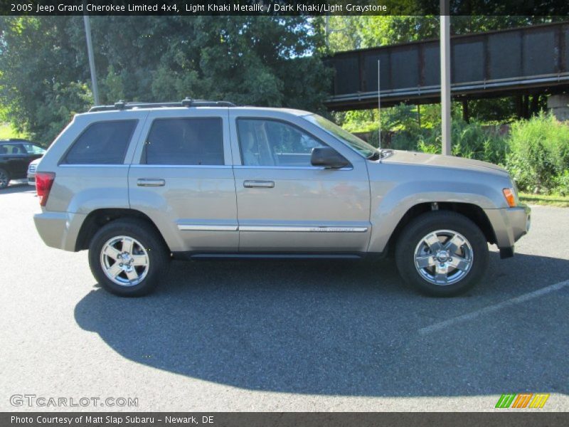 Light Khaki Metallic / Dark Khaki/Light Graystone 2005 Jeep Grand Cherokee Limited 4x4