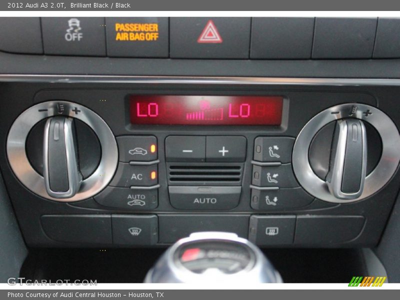 Brilliant Black / Black 2012 Audi A3 2.0T