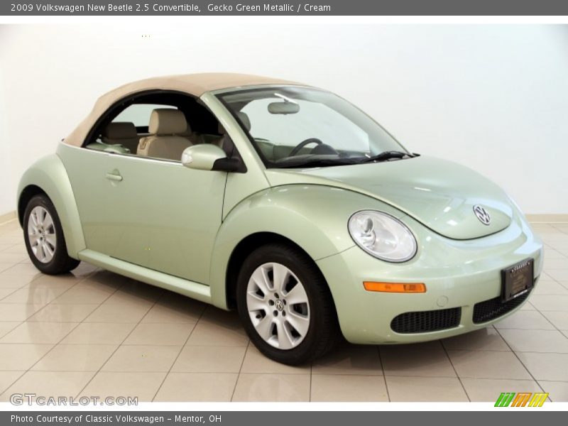 Gecko Green Metallic / Cream 2009 Volkswagen New Beetle 2.5 Convertible