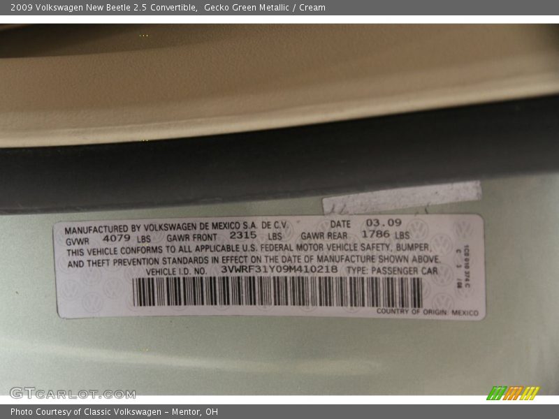 Gecko Green Metallic / Cream 2009 Volkswagen New Beetle 2.5 Convertible