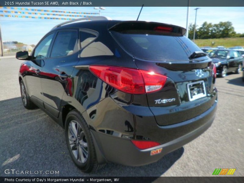 Ash Black / Black 2015 Hyundai Tucson SE AWD