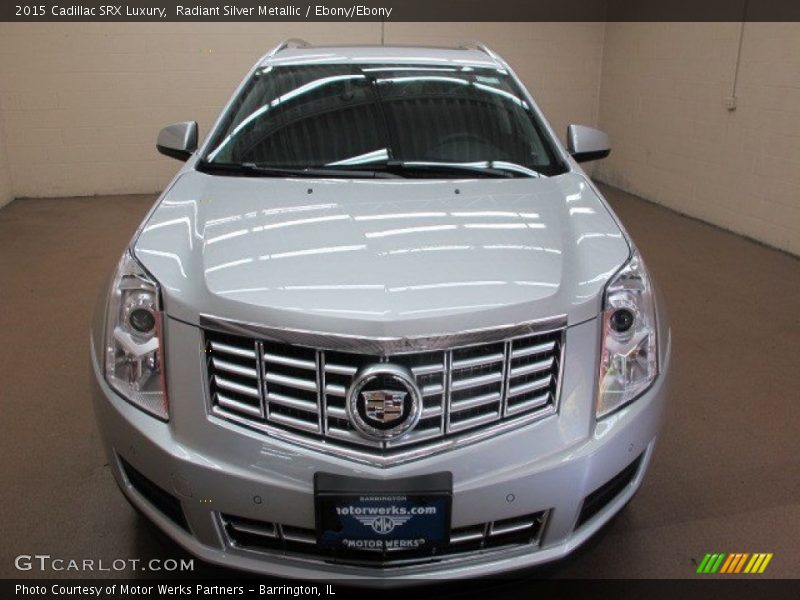 Radiant Silver Metallic / Ebony/Ebony 2015 Cadillac SRX Luxury