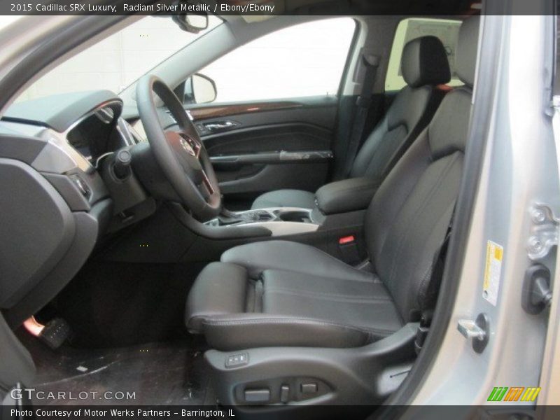 Radiant Silver Metallic / Ebony/Ebony 2015 Cadillac SRX Luxury