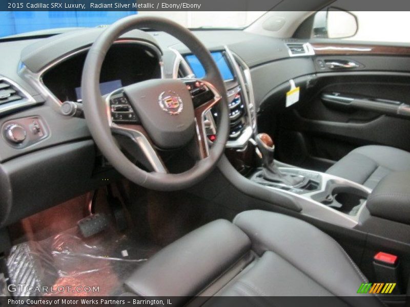 Radiant Silver Metallic / Ebony/Ebony 2015 Cadillac SRX Luxury