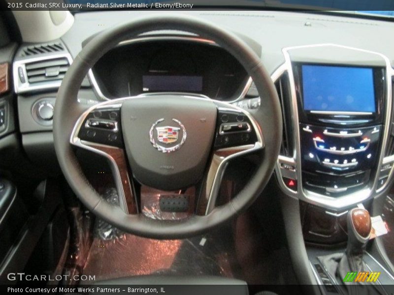 Radiant Silver Metallic / Ebony/Ebony 2015 Cadillac SRX Luxury