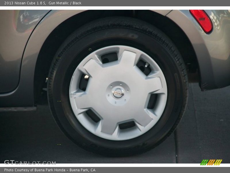 Gun Metallic / Black 2013 Nissan Cube 1.8 S