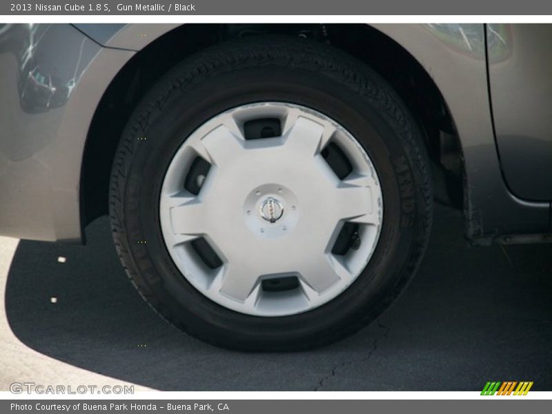 Gun Metallic / Black 2013 Nissan Cube 1.8 S