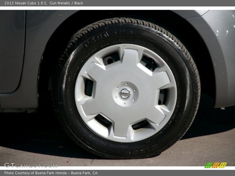 Gun Metallic / Black 2013 Nissan Cube 1.8 S
