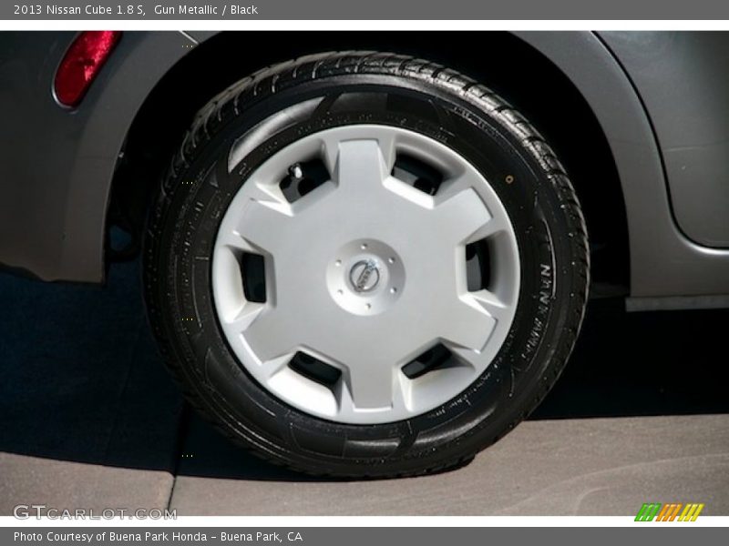 Gun Metallic / Black 2013 Nissan Cube 1.8 S