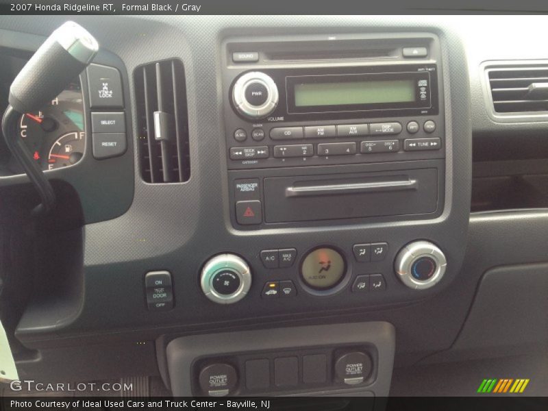 Formal Black / Gray 2007 Honda Ridgeline RT