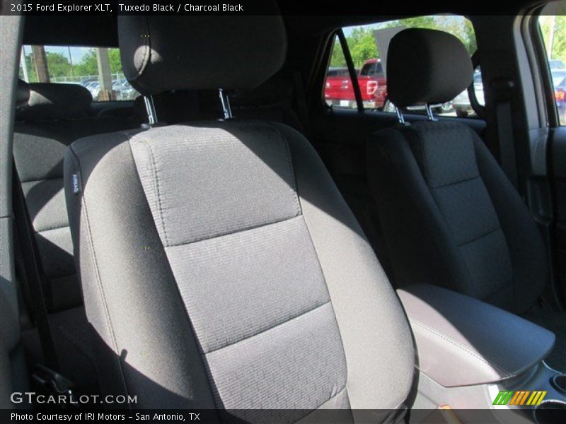 Tuxedo Black / Charcoal Black 2015 Ford Explorer XLT