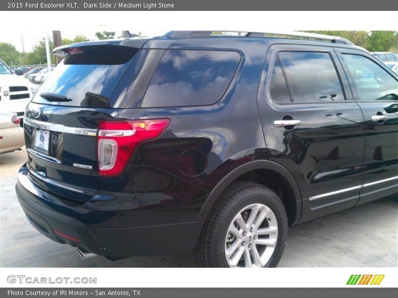 Dark Side / Medium Light Stone 2015 Ford Explorer XLT