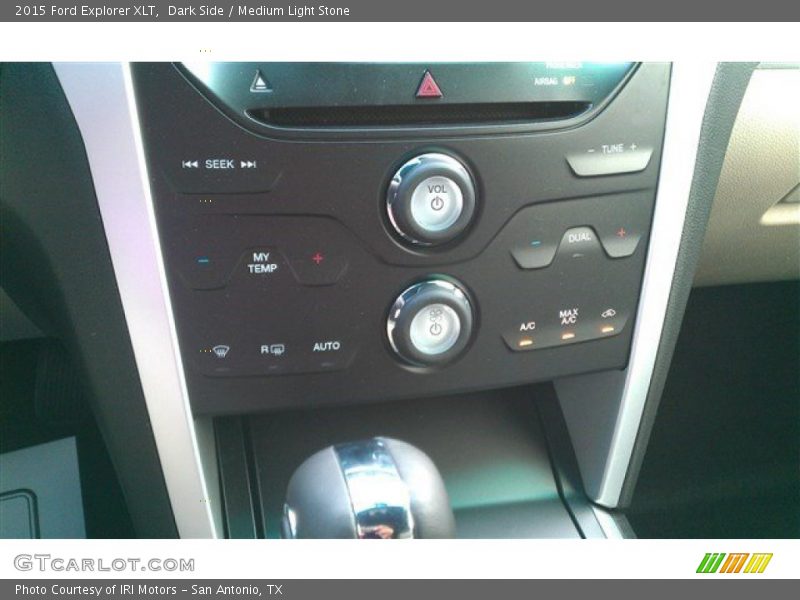 Dark Side / Medium Light Stone 2015 Ford Explorer XLT