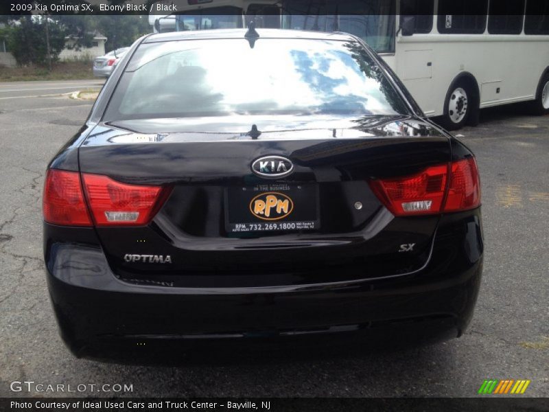 Ebony Black / Black 2009 Kia Optima SX