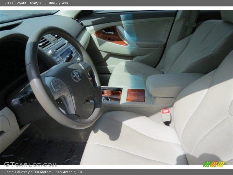 Black / Ash 2011 Toyota Camry XLE