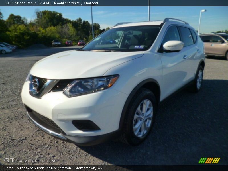 Moonlight White / Charcoal 2014 Nissan Rogue SV AWD