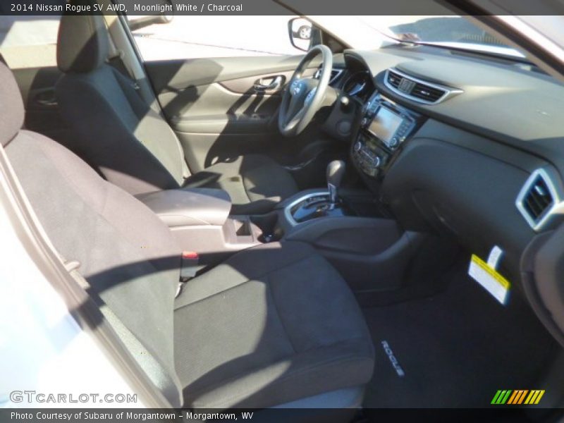 Moonlight White / Charcoal 2014 Nissan Rogue SV AWD