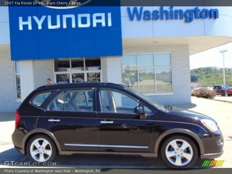 Black Cherry / Beige 2007 Kia Rondo EX V6