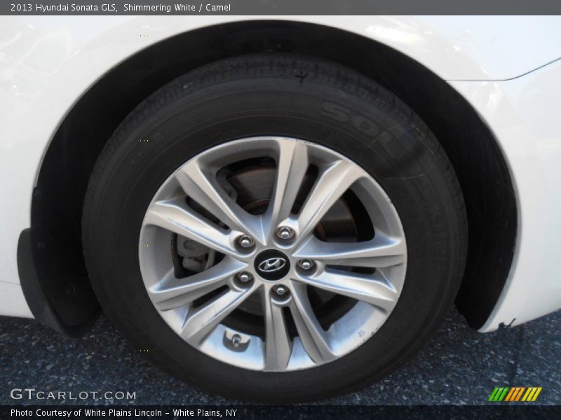 Shimmering White / Camel 2013 Hyundai Sonata GLS