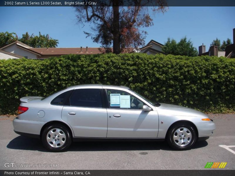 Bright Silver / Gray 2002 Saturn L Series L300 Sedan