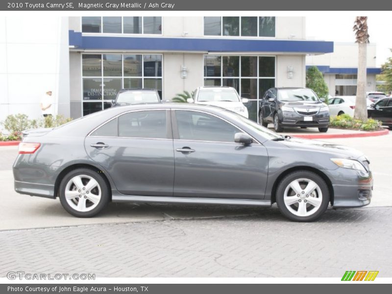 Magnetic Gray Metallic / Ash Gray 2010 Toyota Camry SE