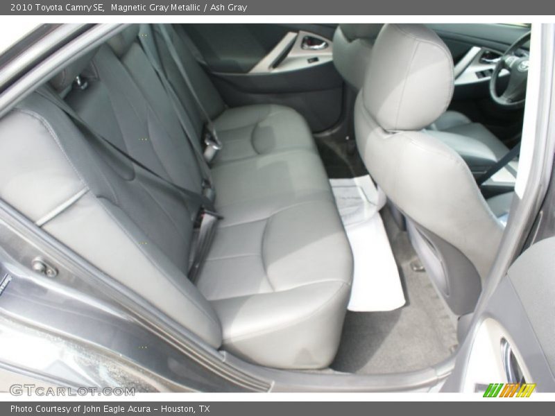 Magnetic Gray Metallic / Ash Gray 2010 Toyota Camry SE