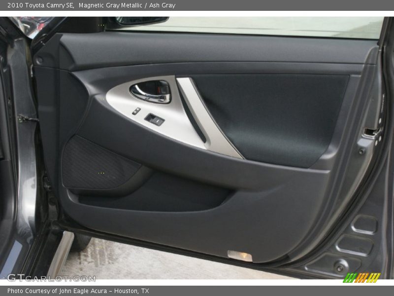 Magnetic Gray Metallic / Ash Gray 2010 Toyota Camry SE