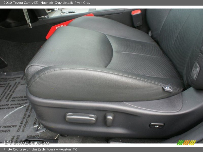 Magnetic Gray Metallic / Ash Gray 2010 Toyota Camry SE