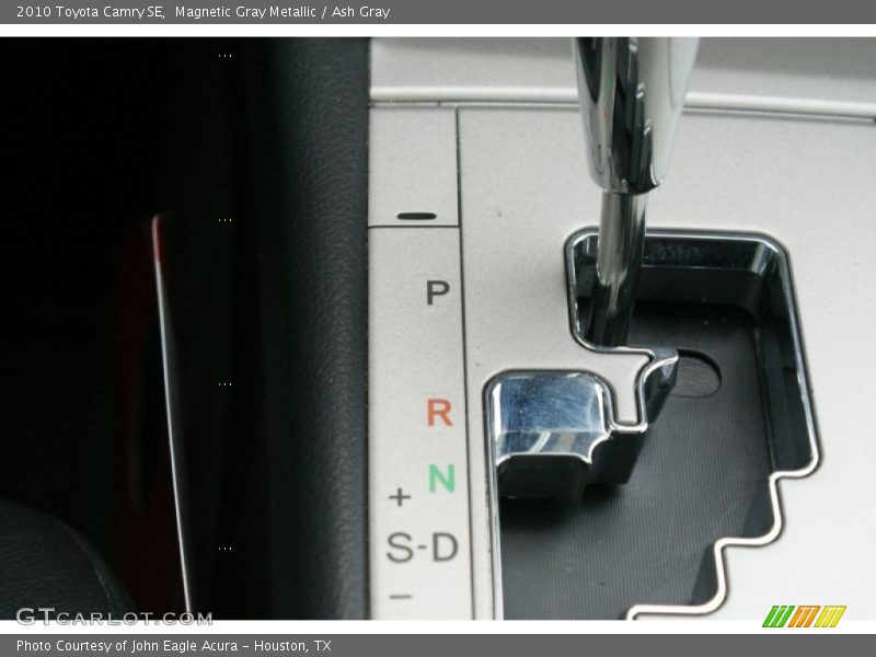 Magnetic Gray Metallic / Ash Gray 2010 Toyota Camry SE