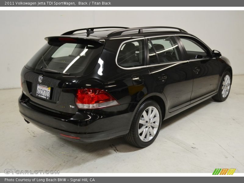 Black / Titan Black 2011 Volkswagen Jetta TDI SportWagen