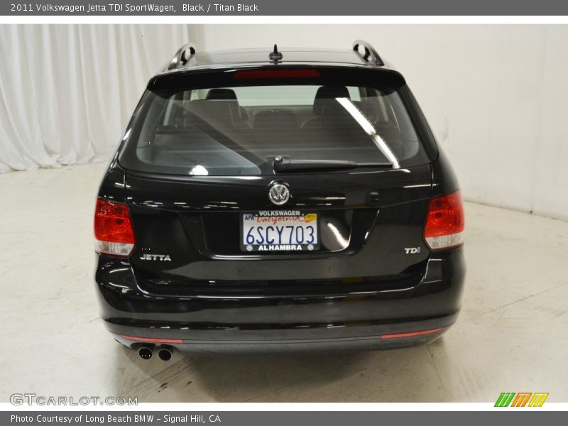 Black / Titan Black 2011 Volkswagen Jetta TDI SportWagen