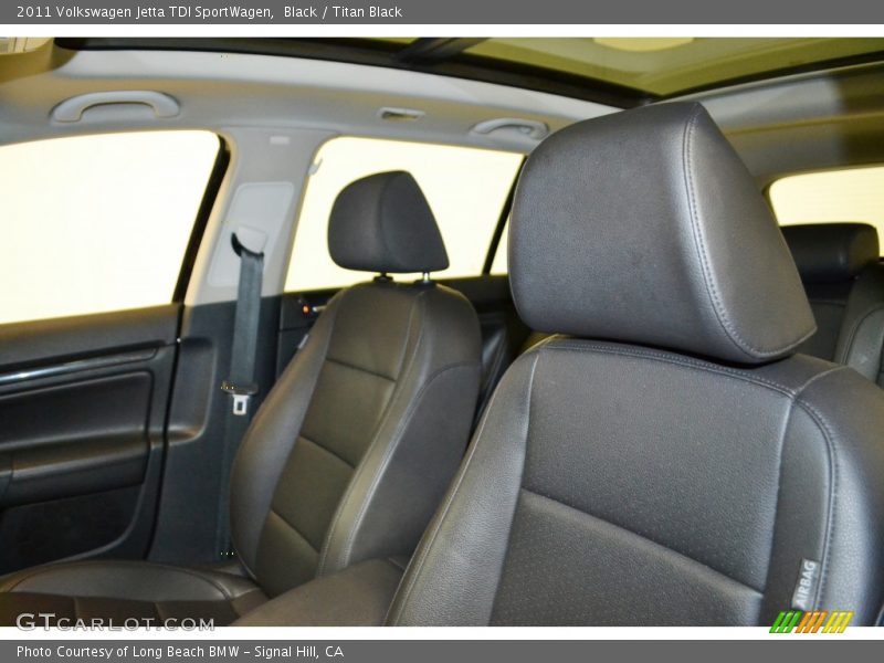 Black / Titan Black 2011 Volkswagen Jetta TDI SportWagen