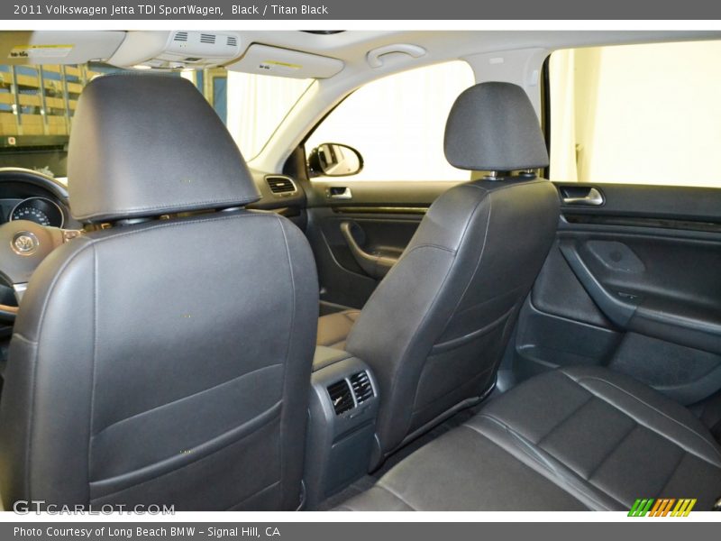 Black / Titan Black 2011 Volkswagen Jetta TDI SportWagen