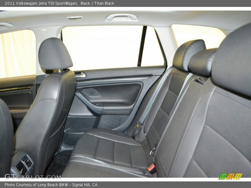 Black / Titan Black 2011 Volkswagen Jetta TDI SportWagen