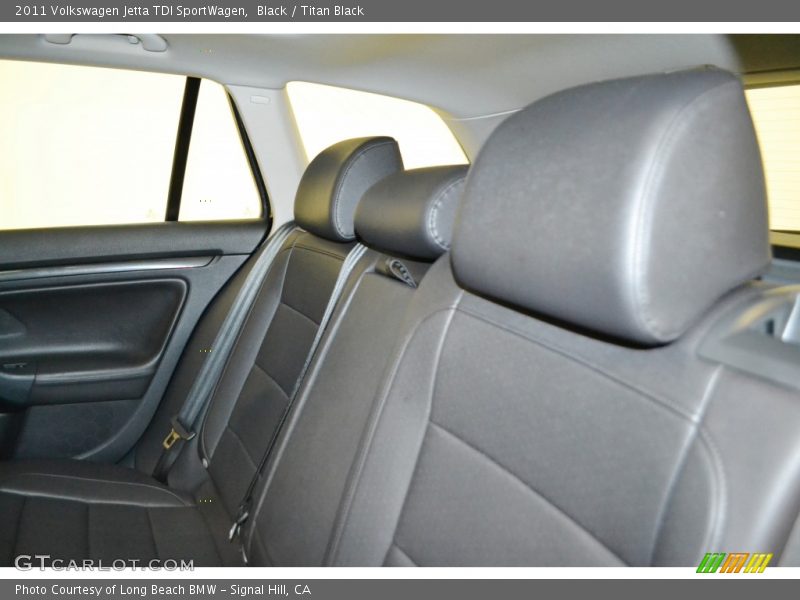 Black / Titan Black 2011 Volkswagen Jetta TDI SportWagen