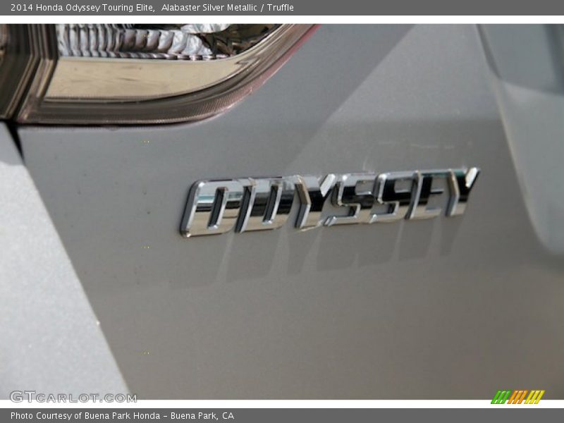 Alabaster Silver Metallic / Truffle 2014 Honda Odyssey Touring Elite