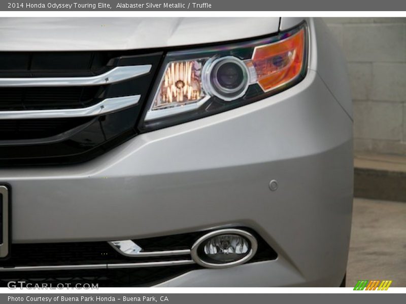 Alabaster Silver Metallic / Truffle 2014 Honda Odyssey Touring Elite