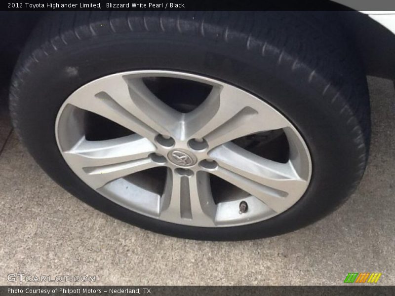 Blizzard White Pearl / Black 2012 Toyota Highlander Limited